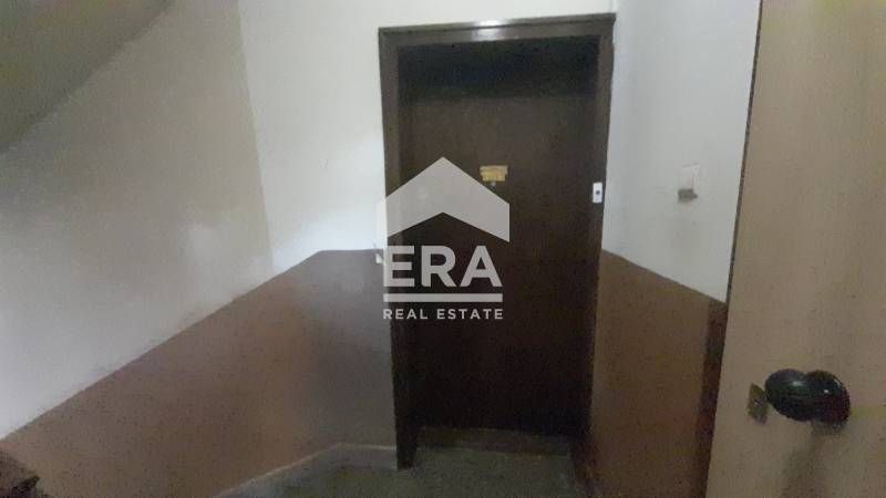 Дава се под наем Двустаен апартамент в София, Център - 80 кв.м за 510 € - Снимка #9