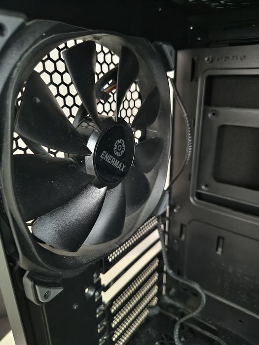 Корпус be quiet! Pure Base 500