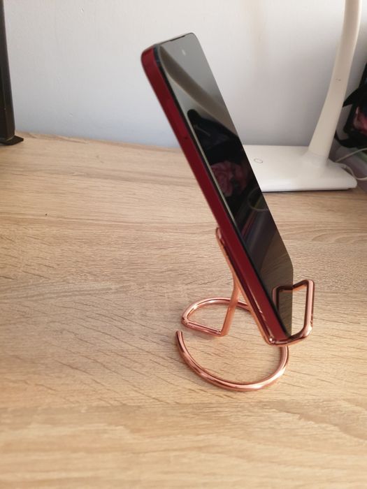 Motorola G05 Plum Red