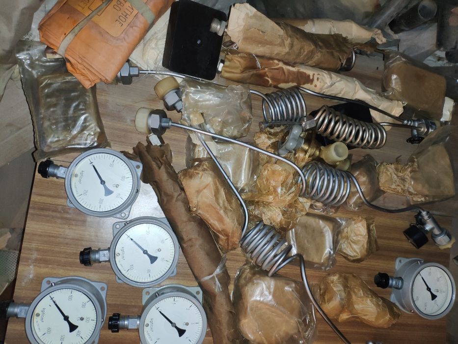 Манометры разные