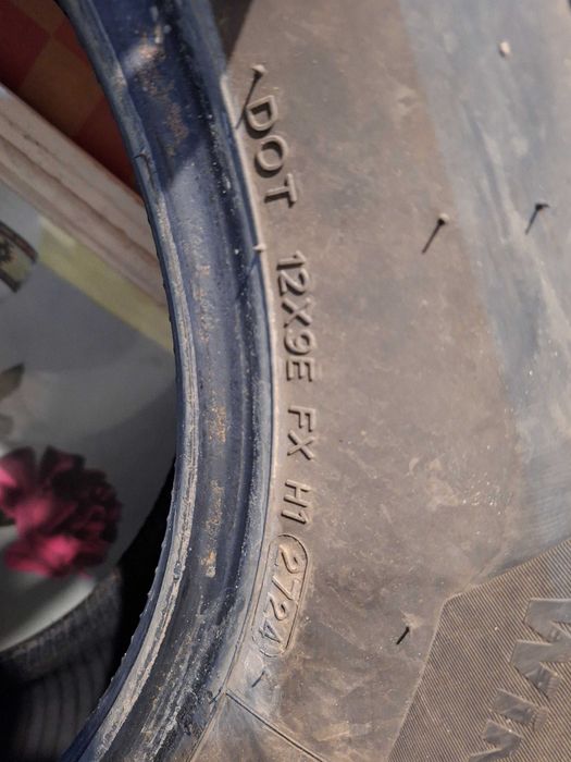 Зимни гуми за джип/ван "Hankook Winter i cept evo2 SUV" - 225/70/16