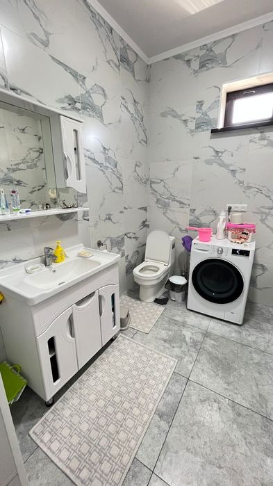 Продаю добротный дом