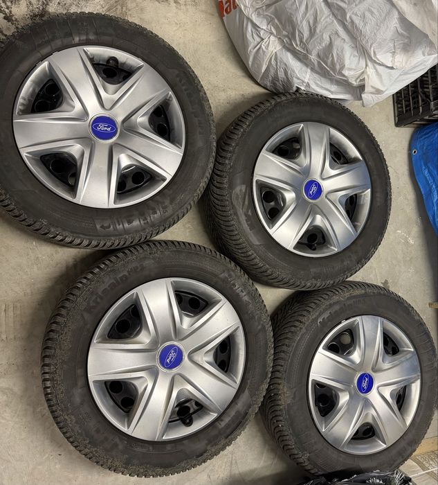 Set Jante Ford 17 inch  cu cauciucuri de iarna DOT 2024