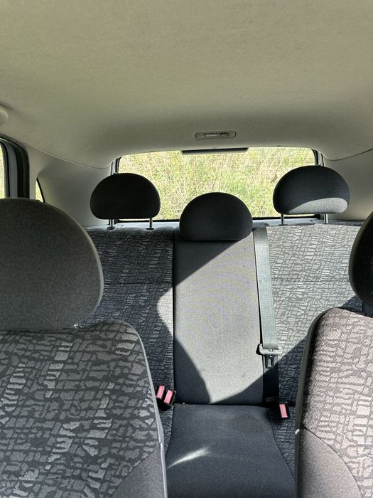 Vand opel corsa c - doar dezmembrari sau piese