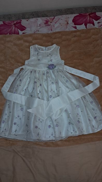 Каждая вещь по 5000 сум