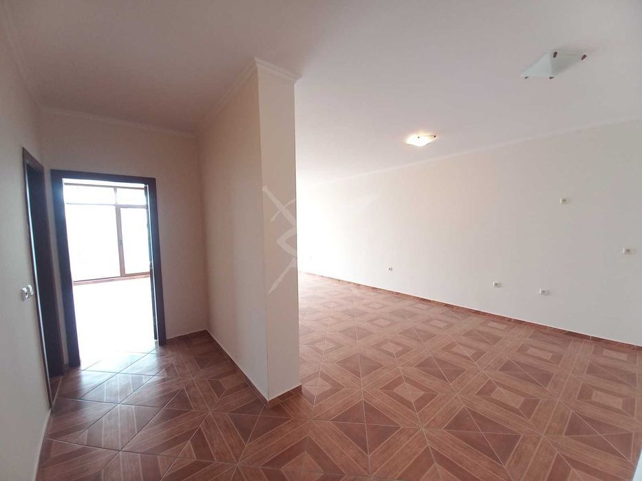 Продава се Двустаен апартамент в Свети Влас - 74 кв.м за 1649 €/кв.м - Снимка #2