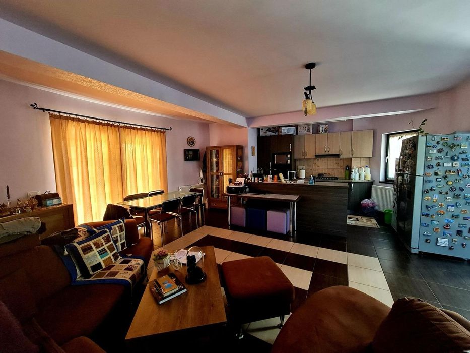 Vila Pacurari Piața Veche!