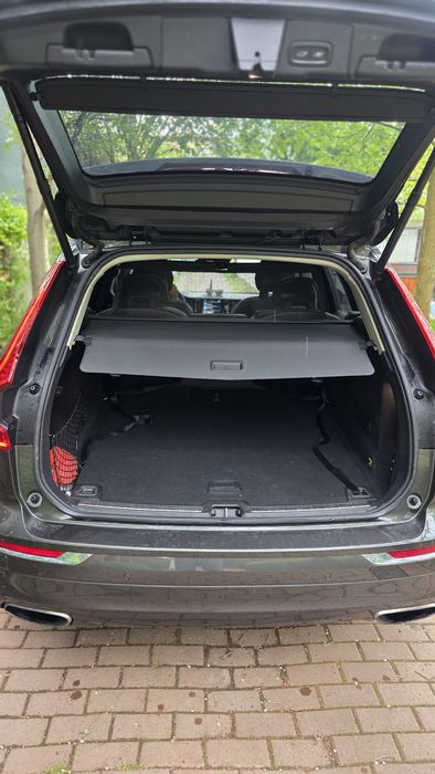 VOLVO XC60 2018 — imagine 3