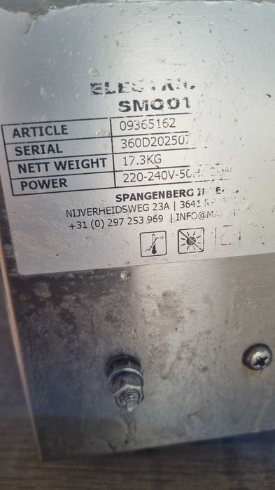 Vand plita electrica foloista putin