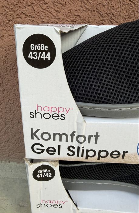 Vând Papuci de casă Happy Shoes Gel Slipper Noi 41/42,43/44