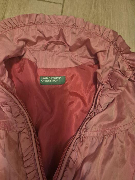 Детско яке Бенетон за пролетта