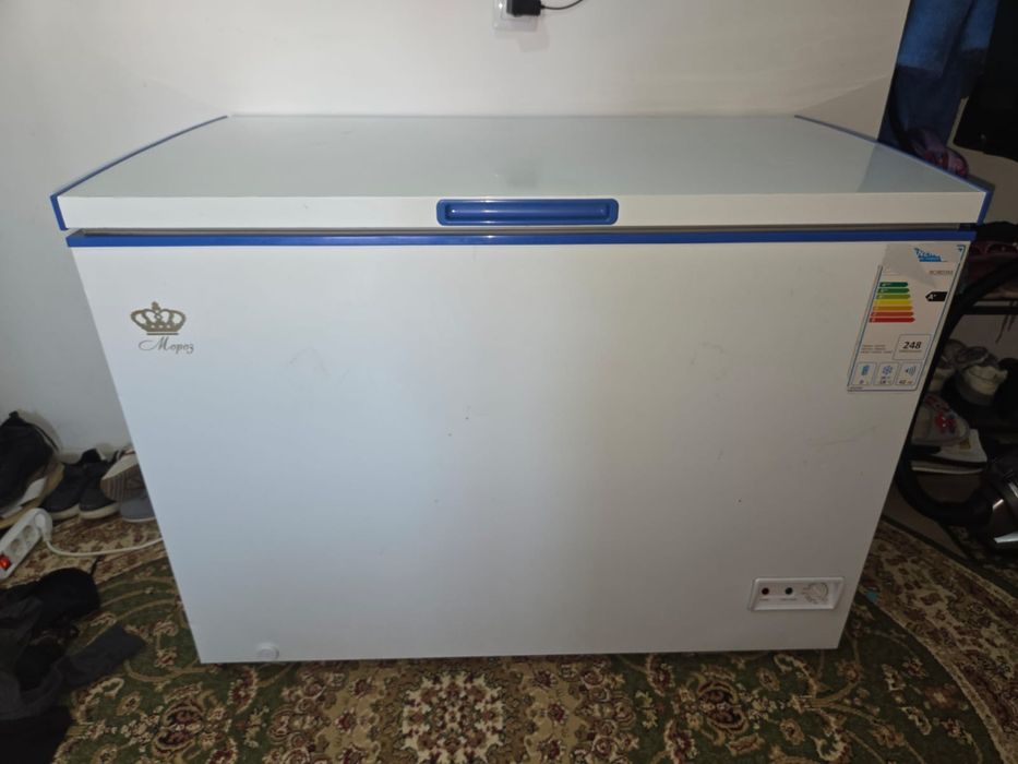 Продам морозильник