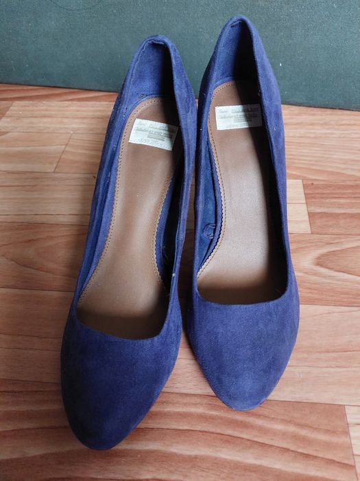 Продам туфли женские