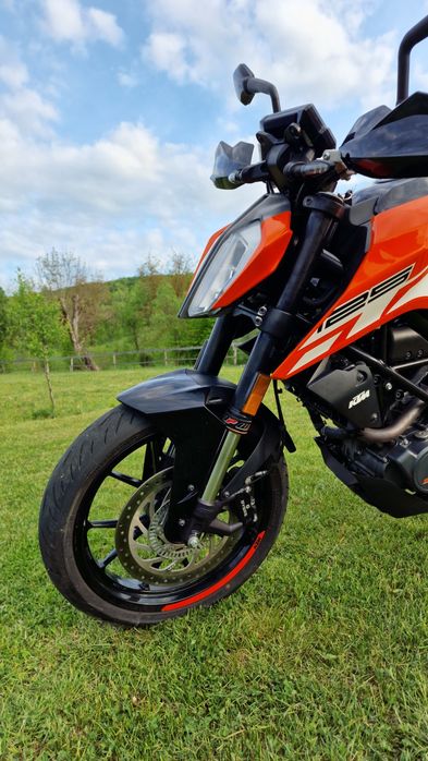 KTM DUKE 125 (A1)