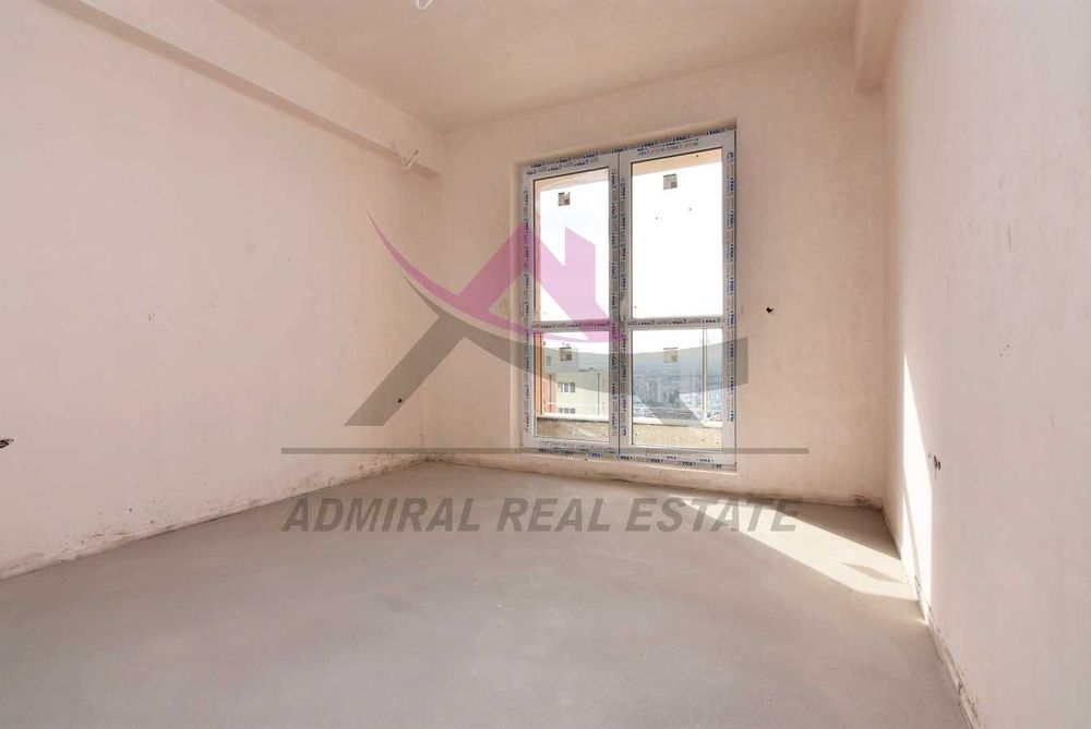 Продава се Тристаен апартамент в Варна, Възраждане 3 - 83 кв.м за 1651 €/кв.м - Снимка #5