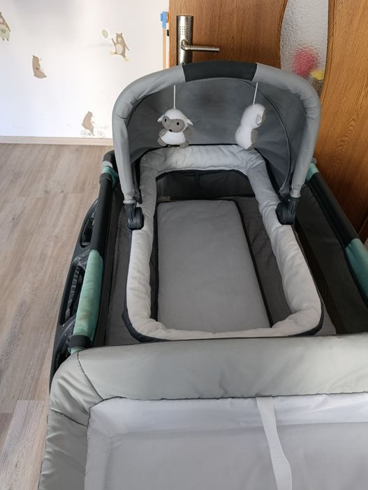 Pat de bebeluși ...