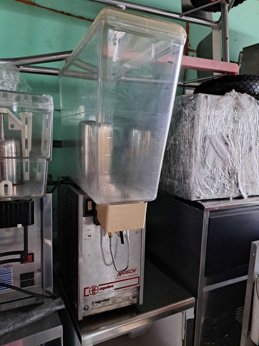 Машина за сок айран и др.COFRIMELL