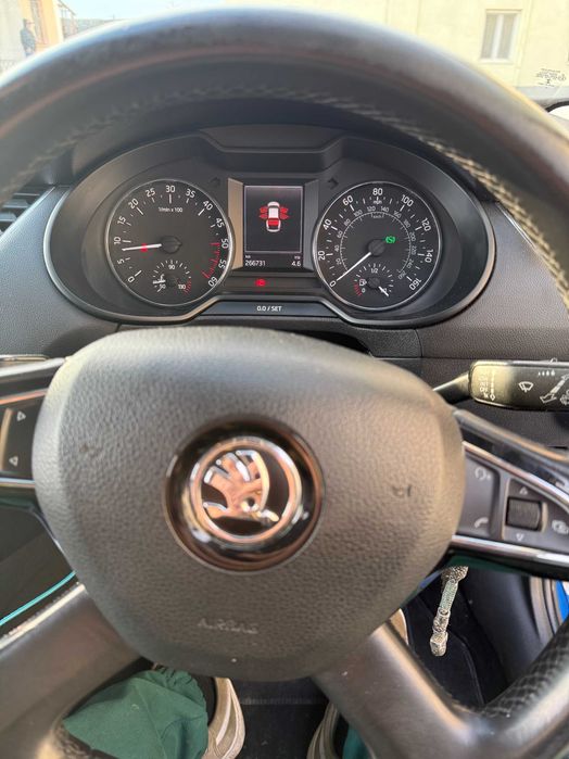 SKODA Octavia 2014 — imagine 5