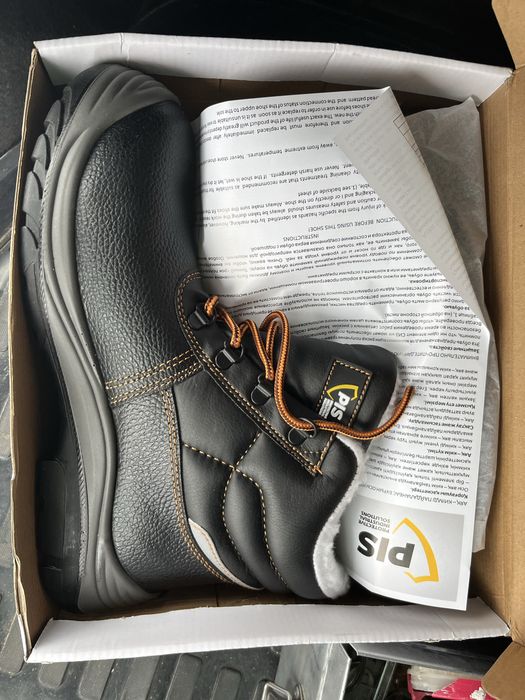 Спец ботинка зимнии