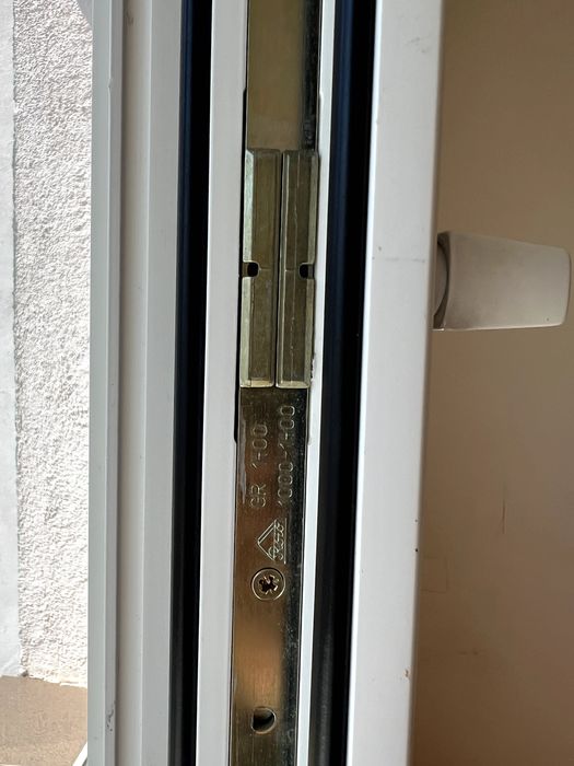Ferestre geamuri termopan albe, second hand, stare buna, detalii si preturi in descriere