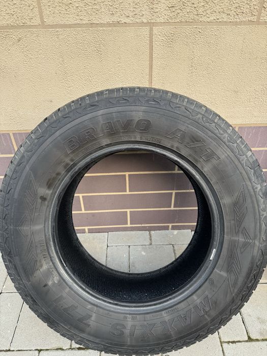 Продам шины Maxxis Bravo A/T