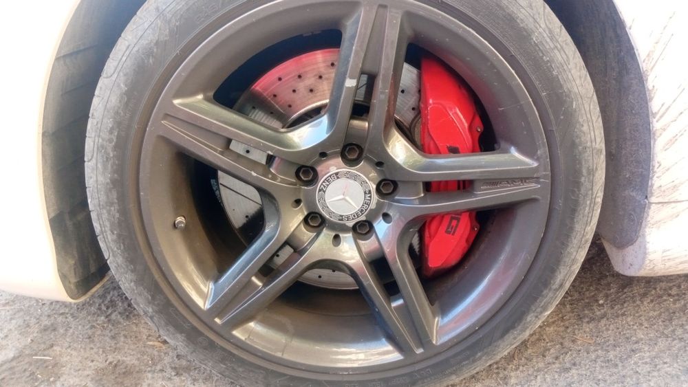 AMG;АМГ спирачки CLS 63