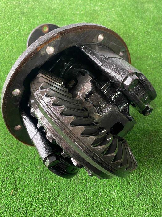 Редуктор задний 41\11 на тойоту прадо 150