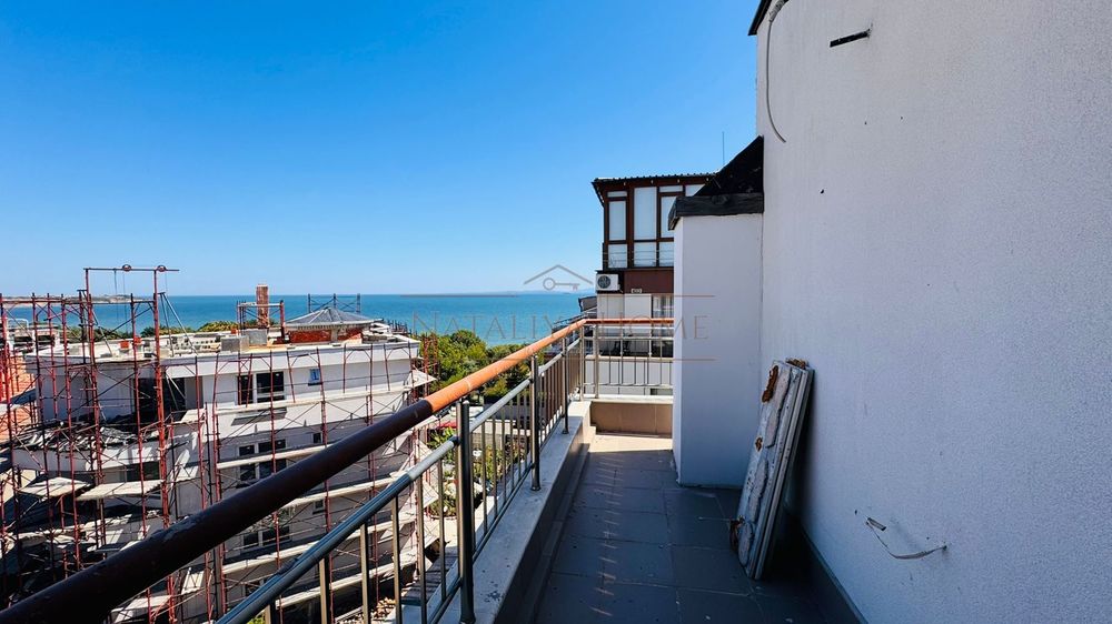 Продава се Четиристаен апартамент в Бургас, Сарафово - 155 кв.м за 1078 €/кв.м - Снимка #7