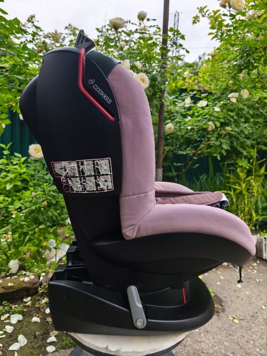 Продам Автокресло Maxi Cosi