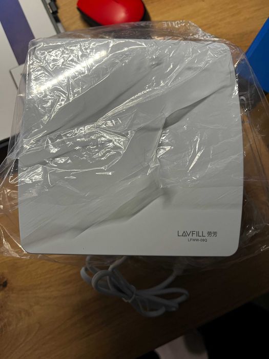 Нов вентилатор за баня Lavfill 100mm с кабел и шуко.