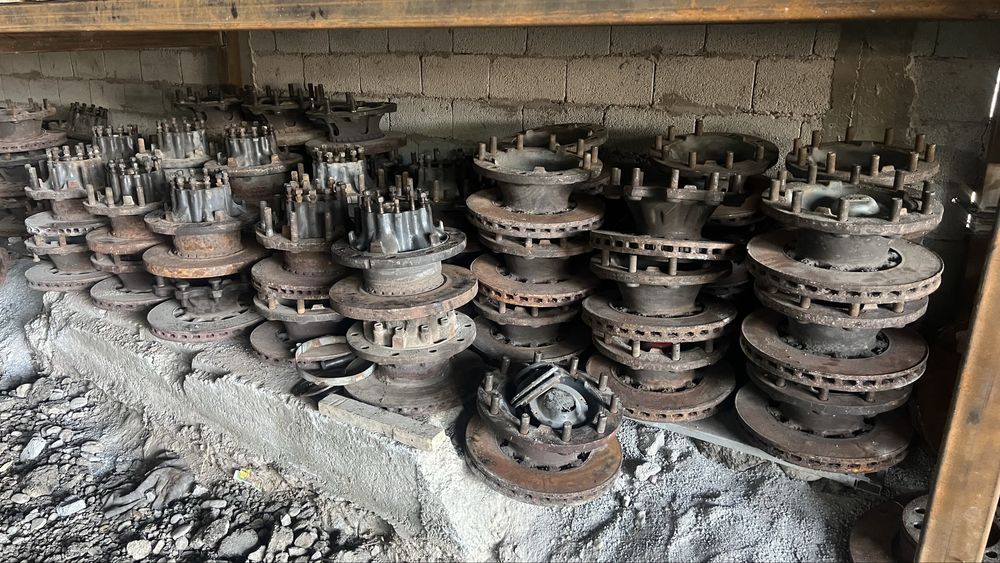 Матор бак каробка грузовой