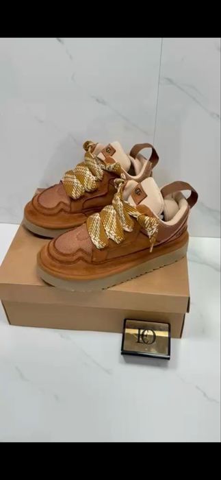 Adidasi UGG dama