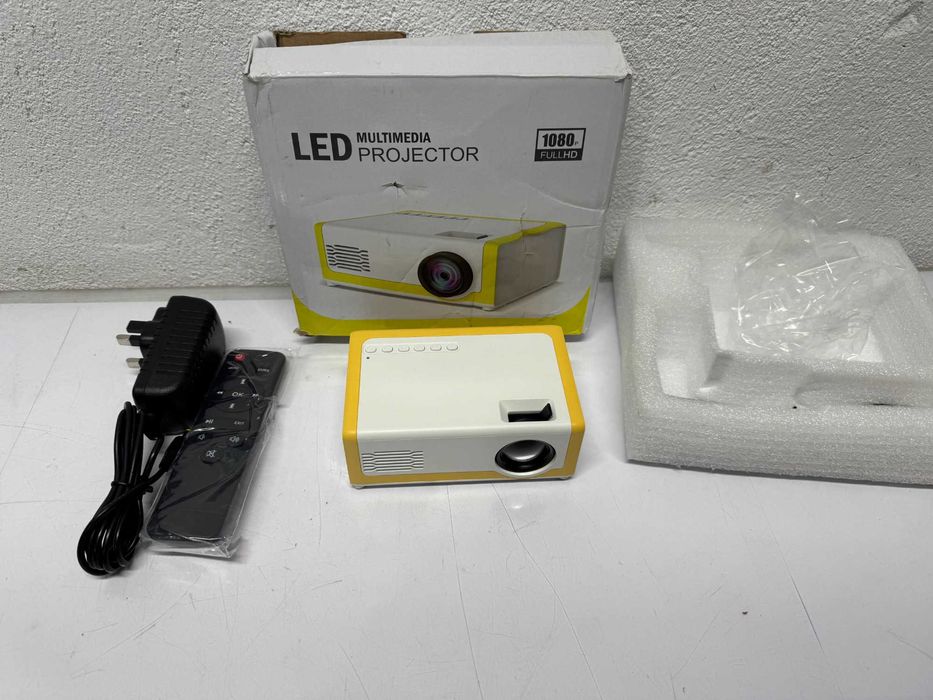 Проектор мини - LED/TFT/LCD/ 1920x1080