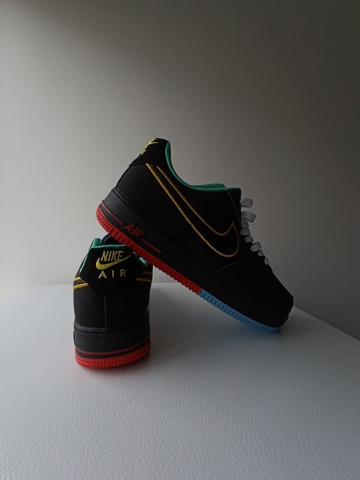 Nike SB Dunk Low
Night of Mischief Halloween