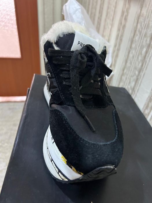 Продам кроссовки Premiata для девочки