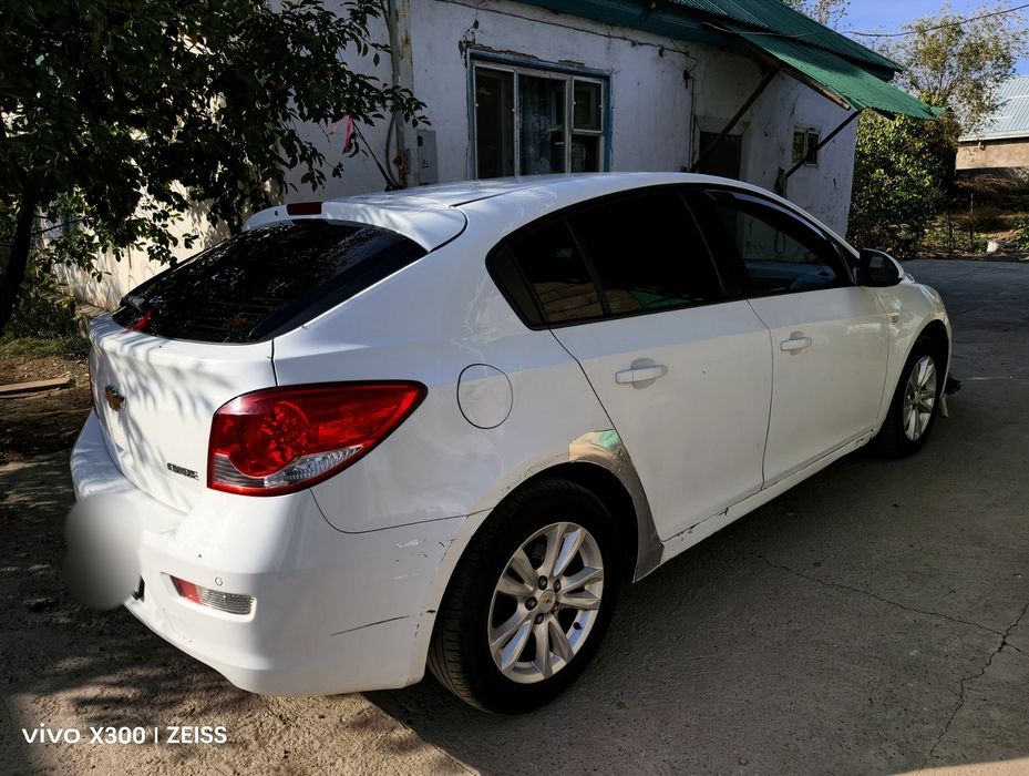 Chevrolet Cruz J300 рестайлинг