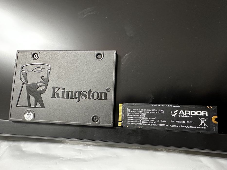SSD 1tb + SSD m2 512gb диск накопитель память