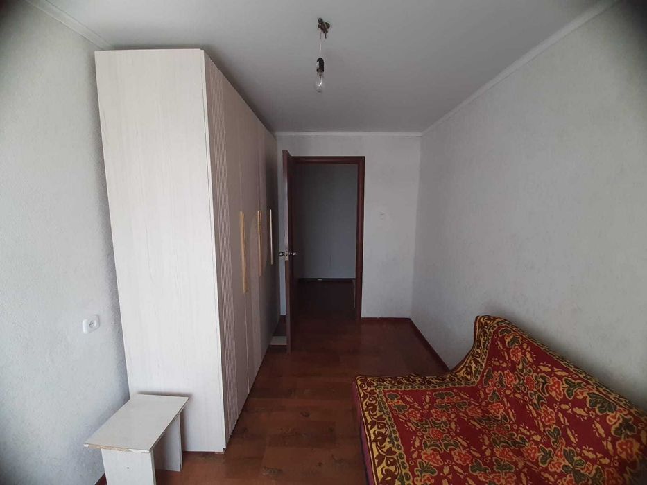 Продам 2-квартиру  пр. Строителей