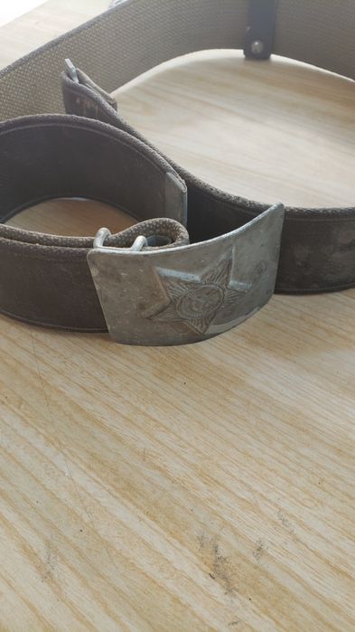Армейский кожаный ремень с советской пряжкой СССР