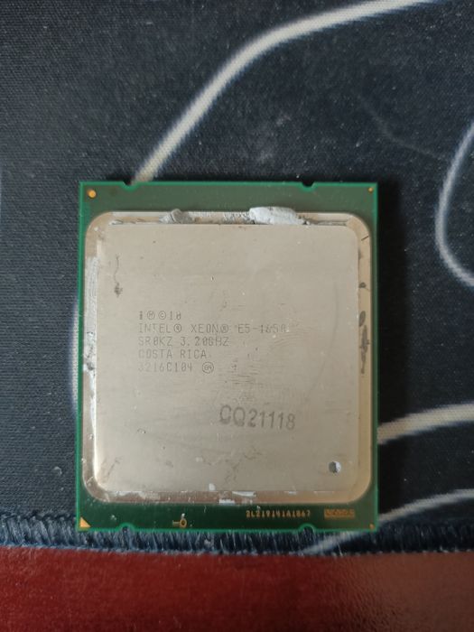 Продам процессор Intle Xeon E5 1650
