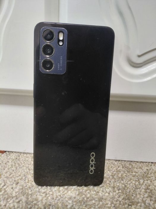Oppo Reno 6 5G  nu merge camera de selfi merge duar cea care faci poze
