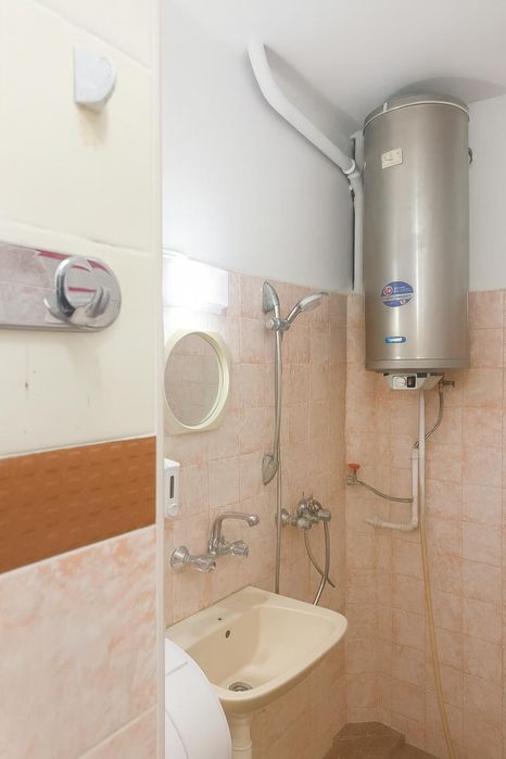 Дава се под наем Двустаен апартамент в Пловдив, Кючук Париж - 43 кв.м за 304.98 € - Снимка #4