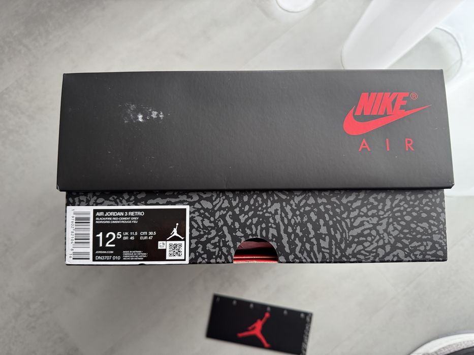 Nike Air Jordan 3 Black Cement - EU 47 / UK 11,5 / US 12,5