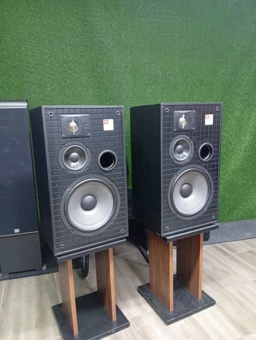 Тонколони JBL TLX-9