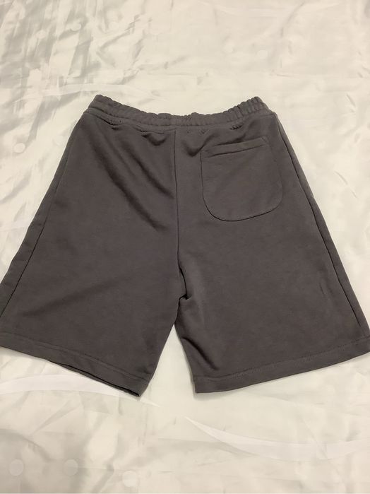 Pantaloni scurti bumbac darbati