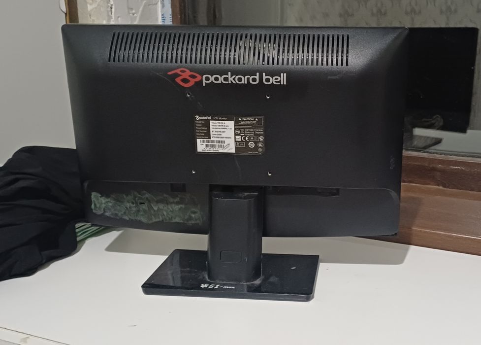 Монитор 60гц packard bell