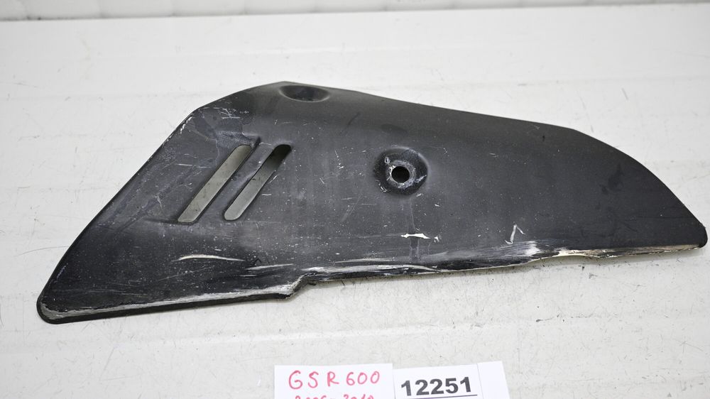 Scut Protectie Evacuare Dreapta Suzuki GSR 600 2006 - 2010