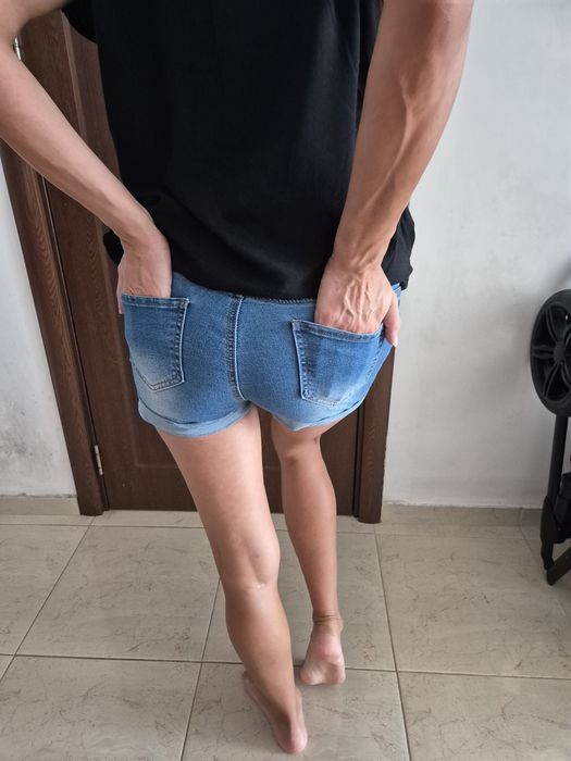 Къси панталони за бременни