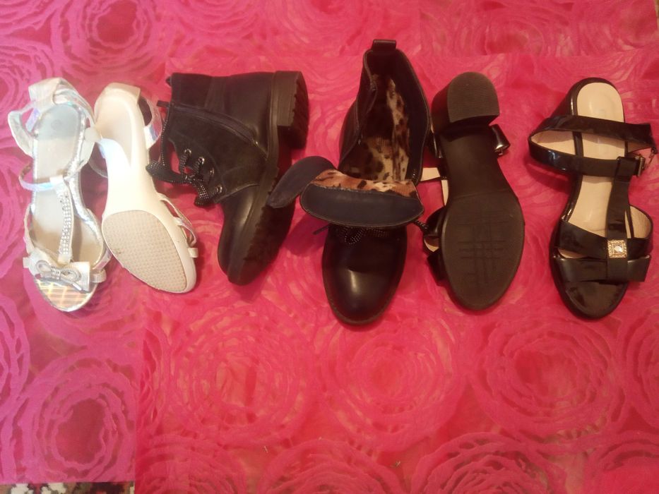 Босоножки 38размер.