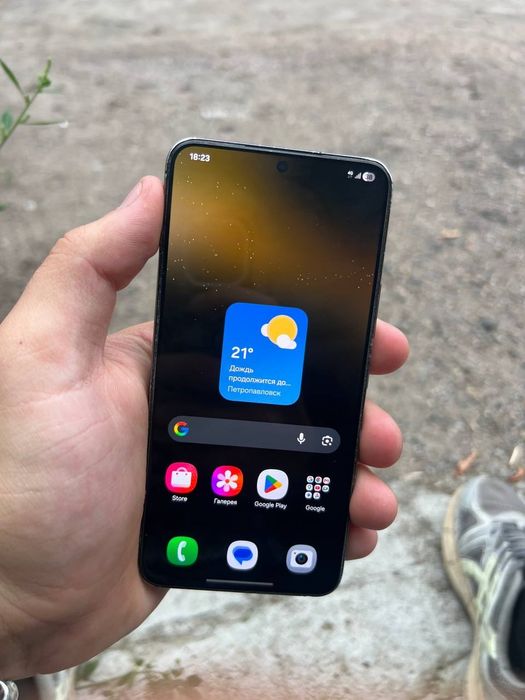 Samsung s22 8/128